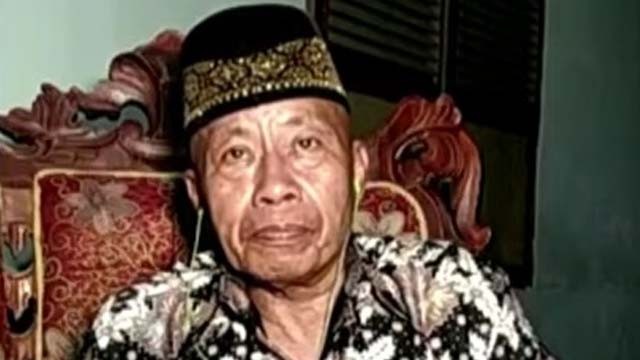 Amiruddin Pora menasehati anaknya, Apriyani Rahayu, jangan sombong. (Foto:Kemenpora.go.id)