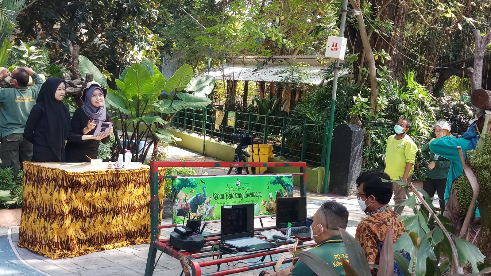 Kunjungan virtual yang diadakan KBS selama tutup saat PPKM. (Foto: istimewa)