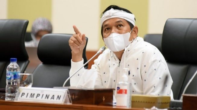 Wakil Ketua Komisi IV DPR RI, Dedi Mulyadi. (Foto: Ant)