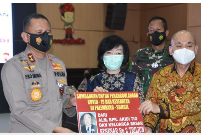 Kapolda Sumsel Irjen Eko Indra Heri meminta maaf lantaran tak cermat dalam menyikapi bantuan anak Akidi Tio, dan menyebabkan gaduh. (Foto: Ist)