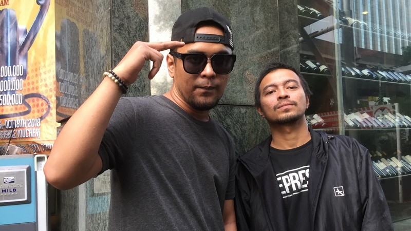 Rapper Derry NEO (kanan) terciduk kasus narkoba, pada Jumat 7 Agustus 2021. (Foto: Istimewa)