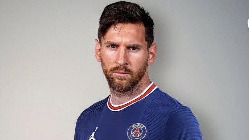 Penampakan Lionel Messi dengan jersey PSG.