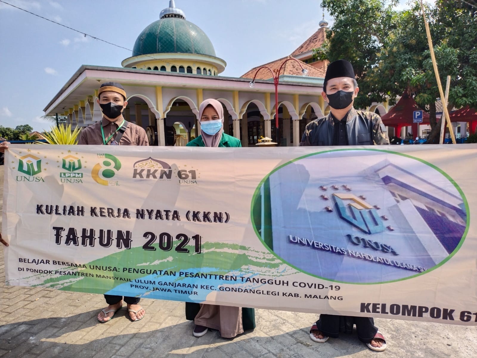 Kegiatan KKN mahasiswa Unusa di Ponpes Mansyaul Ulum, Malang. (Foto: Dok. Unusa)