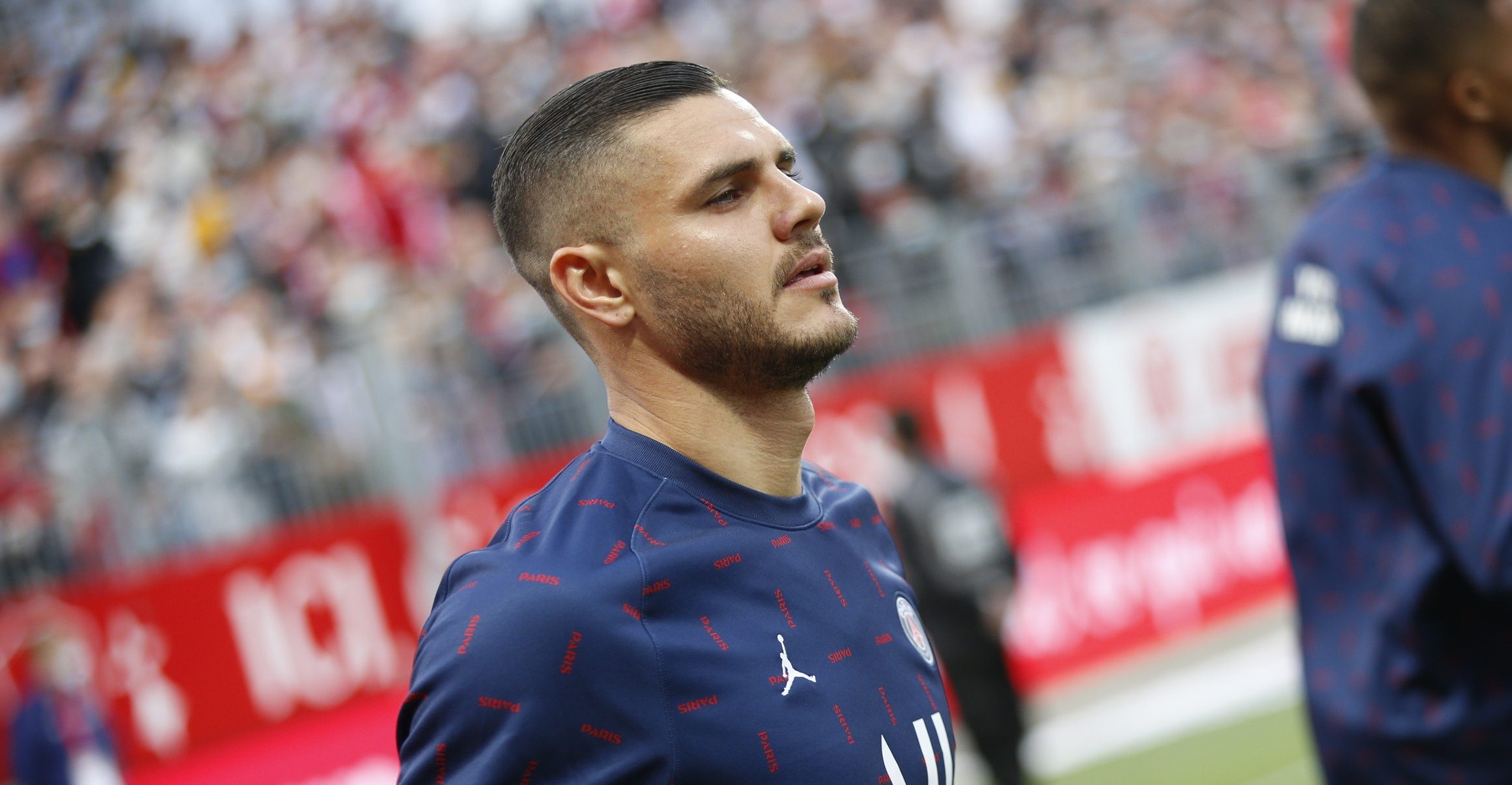 Penyerang PSG, Mauro Icardi, mengalami cedera bahu yang bisa bikin dirinya absen di laga berikutnya lawan Reims.