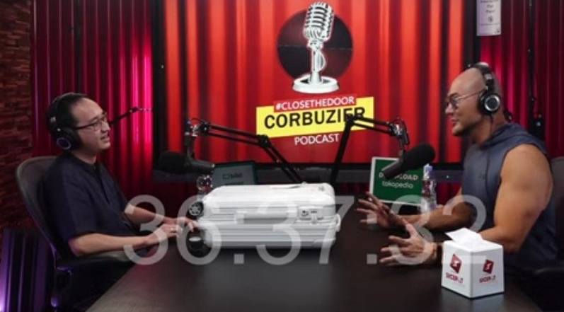 Deddy Corbuzier podcast bersama dokter Gunawan. (Foto: YouTube)