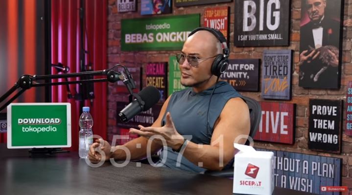 Deddy Corbuzier sempat mengalami masa kritis karena masuk dalam fase badai sitokin.