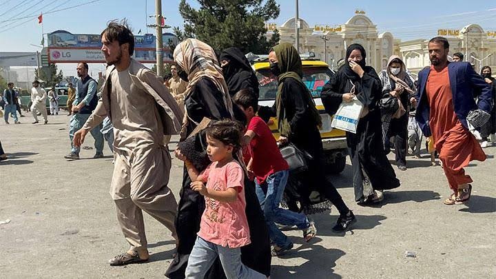 Evakuasi sejumlah atletik Afghanistan ke Australia. (Foto: afp)