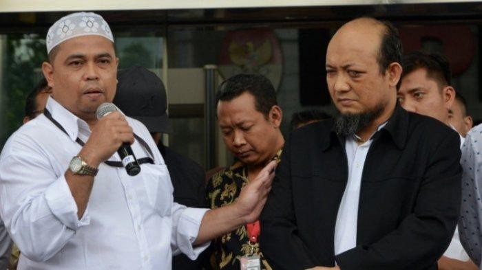 Penyidik KPK nonaktif, Harun Al Rasyid (kiri) bersama Novel Baswedan. (Foto: Istimewa)