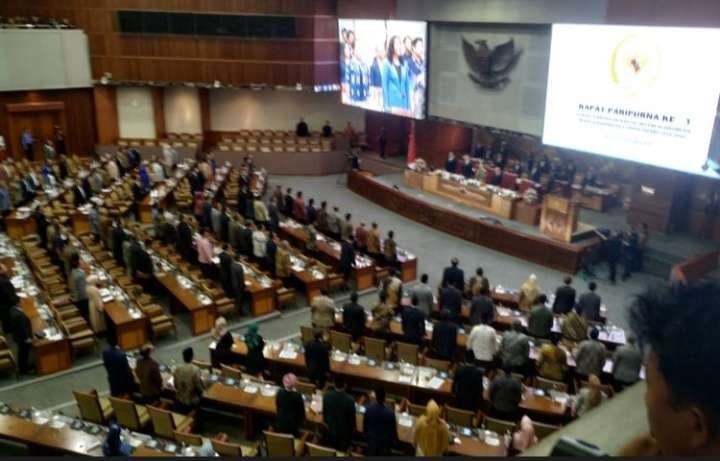 Ilustrasi Sidang DPR membahas peningkatan mutu  pendidikan (foto: Istimewa)