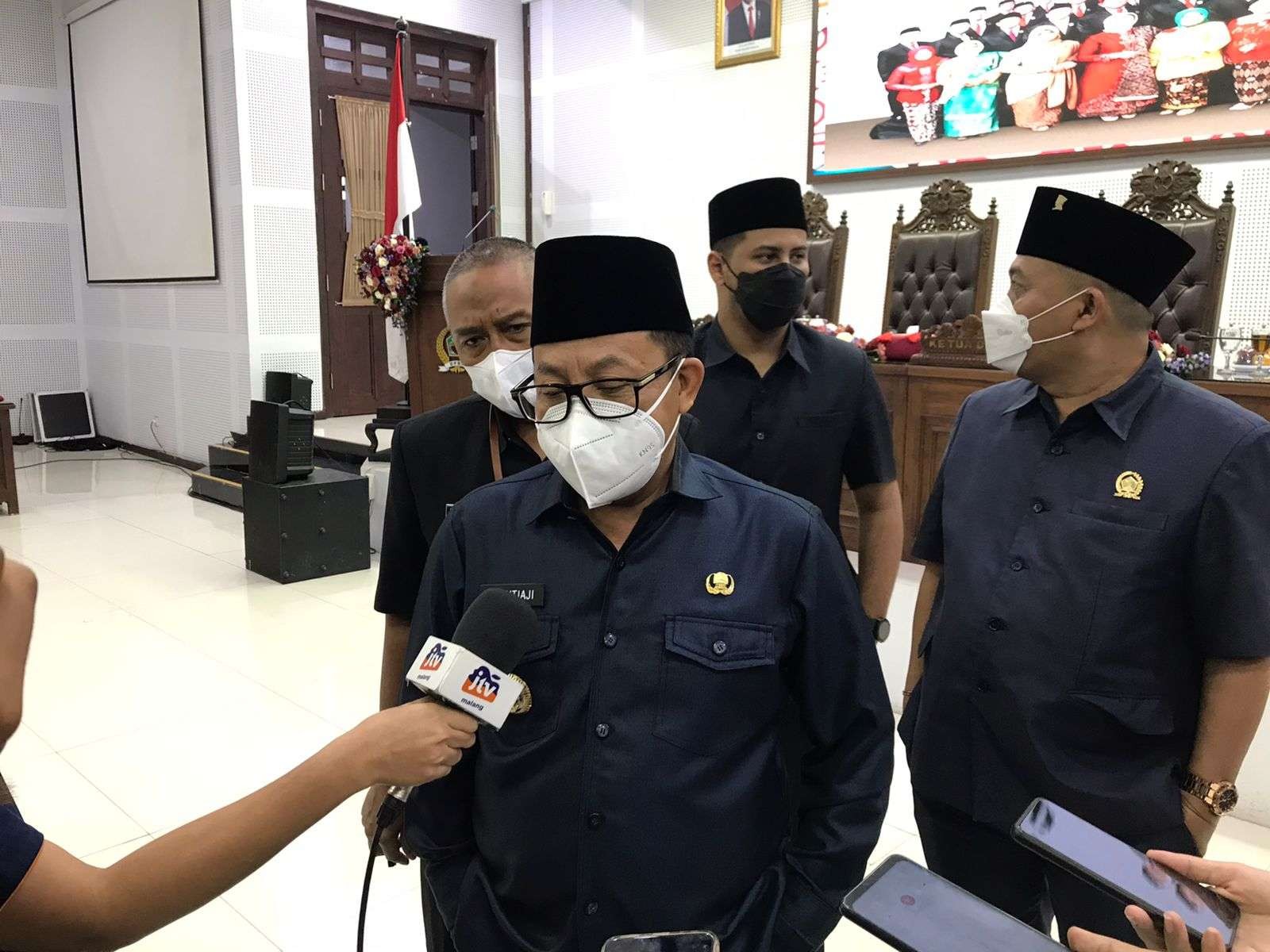 Walikota Malang, Sutiaji saat ditemui di Gedung DPRD Kota Malang (Foto: Lalu Theo/ngopibareng.id)