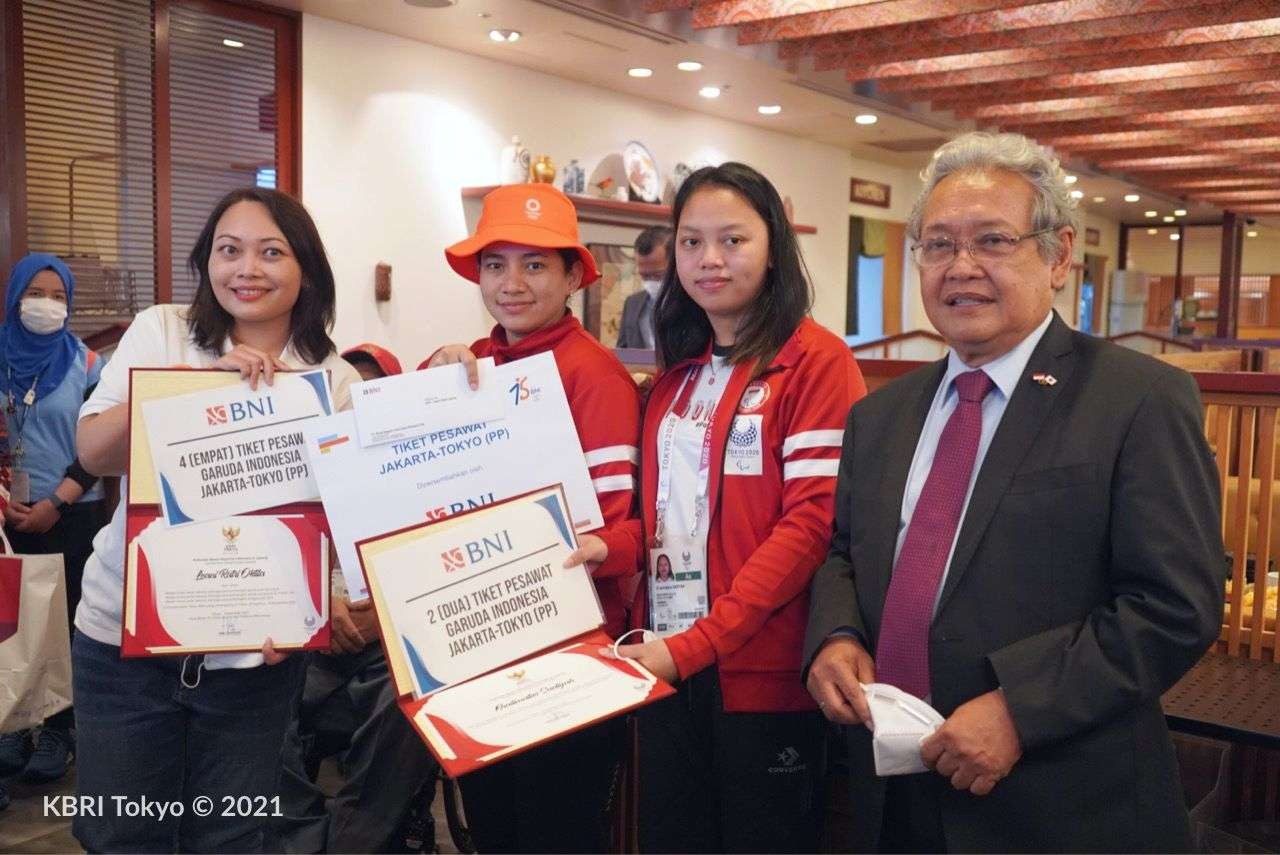 Kedutaan Besar Republik Indonesia (KBRI) Tokyo melepas kepulangan Kontingen Indonesia Paralimpiade Tokyo 2020 di Bandara Narita, Jepang. (Foto: Dok KBRI Tokyo)