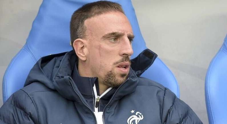 Frank Ribery disebut-sebut akan kembali merumput bersama Salernitana setelah sempat menganggur sekitar satu tahun. (Foto: Twitter/@RiberyOfficiel)