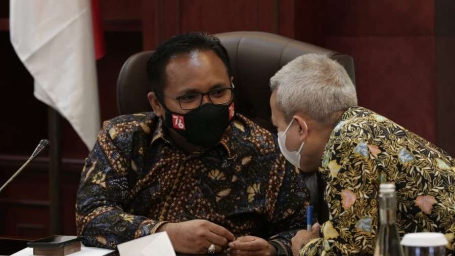 Menag Yaqut Cholil Qoumas dan Sekjen Kemenag Nizar pimpin rapat koordinasi Eselon I Kementerian Agama, Kamis 16 September 2021. (Foto: Kemenag)