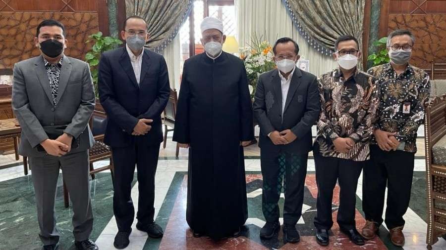 Delegasi Indonesia bertemu Grand Syaikh Al-Azhar Prof. Ahmad Muhammad Ath-Thayyeb di Al-Azhar, Kairo (Foto: Ist/Kemenag)