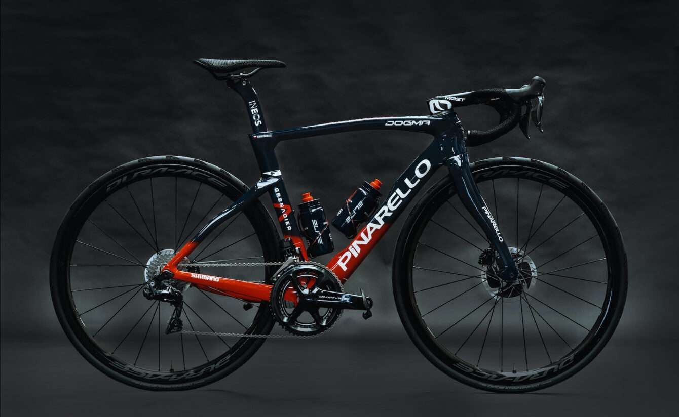 PInarello Dogma F Ineos Grenadiers yang menggunakan pengereman disc brake. (Foto: Istimewa)