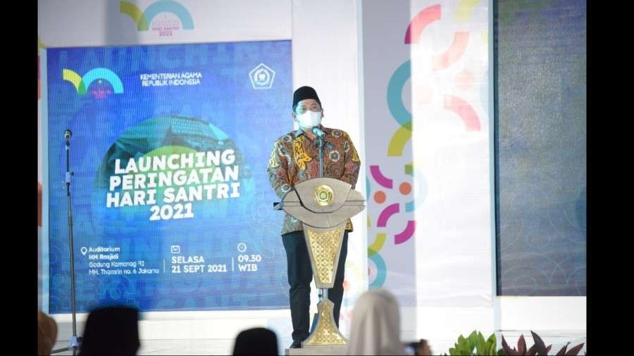 Dirjen Pendis M. Ali Ramdhani pada Launching Hari Santri 2021, Selasa 21 September 2021. (Foto: Humas Pendis)