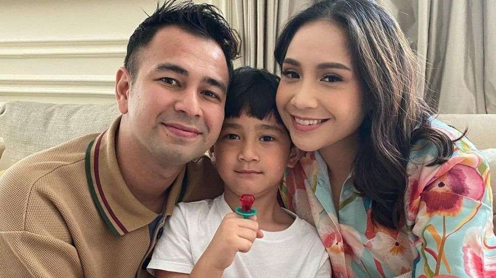 Pasangan Raffi Ahmad dan Nagita Slavina. (Foto: Instagram)