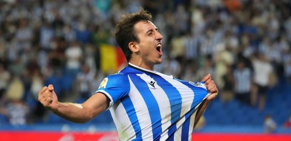 Mikel Oyarzabal mencetak gol tunggal saat Real Sociedad menang 1-0 atas Elche. (Foto: Twitter)