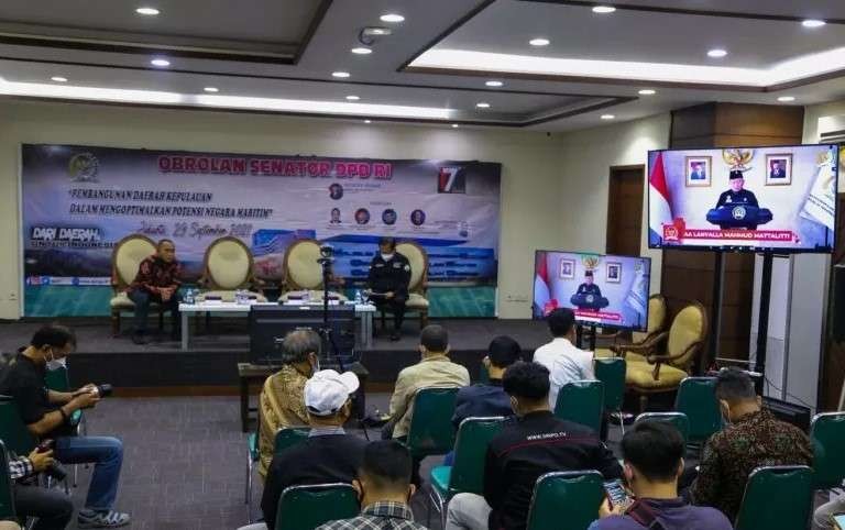 Ketua DPD RI AA La Nyalla Mahmud Mattalitti ketika acara Obras bertema "Pembangunan Daerah Kepulauan dalam Mengoptimalkan Potensi Negara Maritim. (Foto: Dok DPD RI)