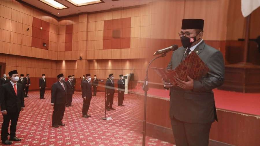 Menag melantik pejabat Eselon I Kemenag di kantor Kemenag Jakarta. (Foto: Kemenag)