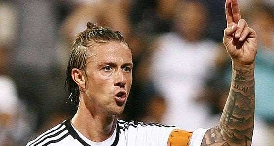 Guti Hernandez saat masih bermain untuk Real Madrid. (Foto: Pinterest)