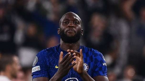 Romelu Lukaku belum mencetak gol dalam empat pertandingan terakhir Chelsea di semua kompetisi. (Foto: Twitter/@ChelseaFC)