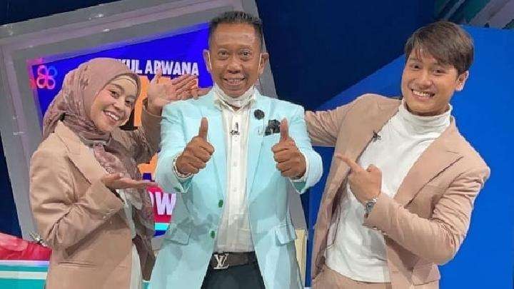 Komedian sekaligus presenter Tukul Arwana bersama pasangan Lesti dan Rizky Billar. (Foto: Istimewa)