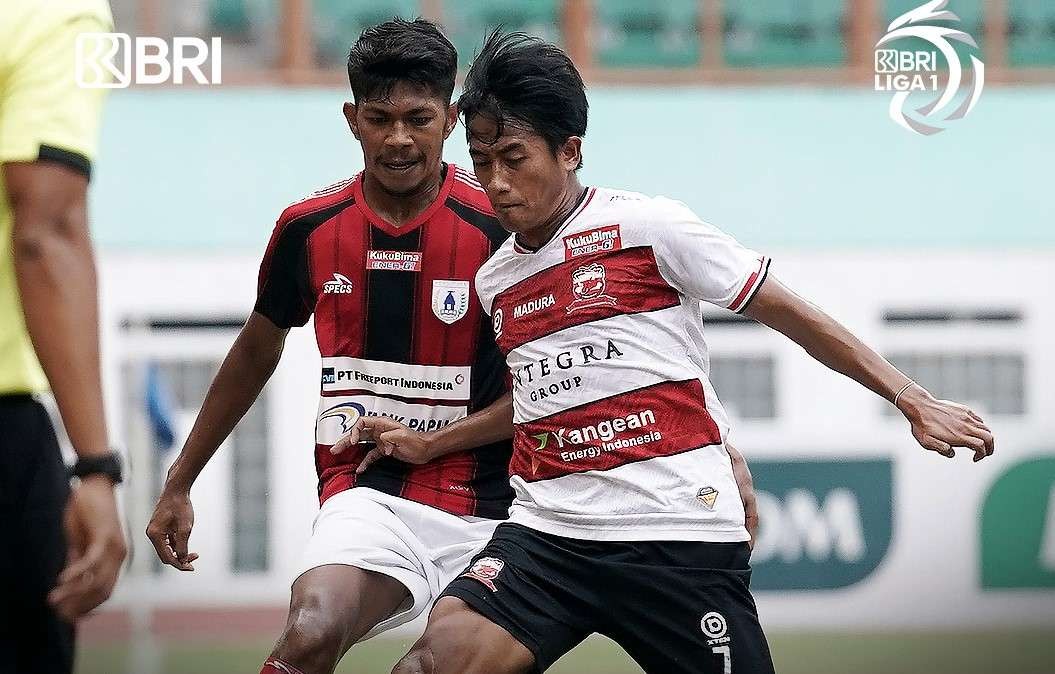 Madura United ditahan imbang tim tamu Persipura Jayapura 2-2. (Foto: Twitter BRI Liga 1)