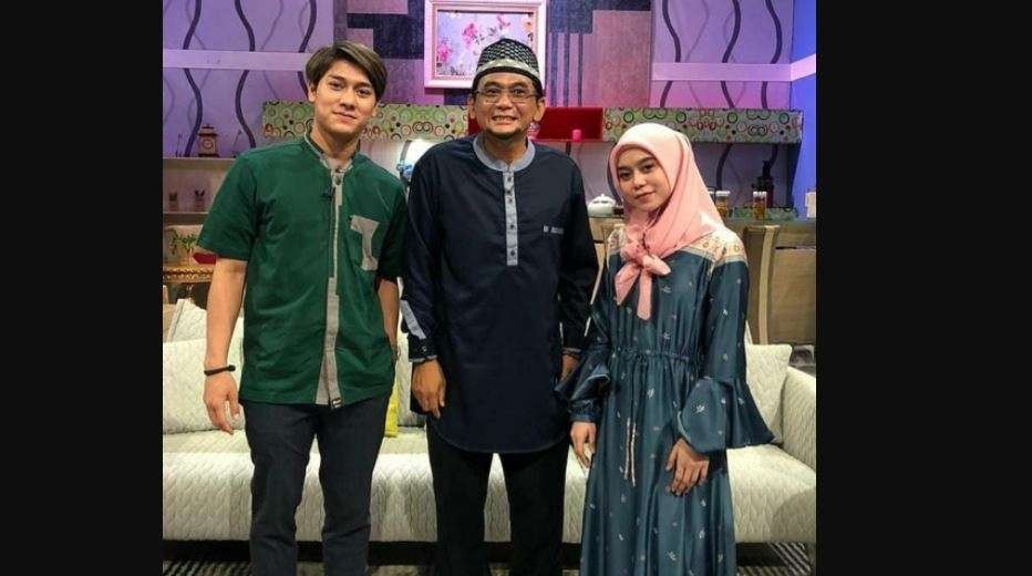 Pasangan Rizky Billar dan Lesti bersama Ustadz Subkhi. (Foto: Instagram)