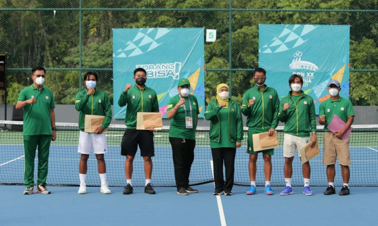 Tim tenis Jatim tampil sebagai juara di PON XX Papua. (Foto: Istimewa)