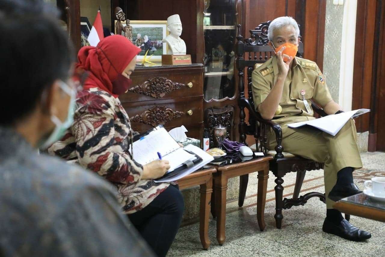 Gubernur Jawa Tengah Ganjar Pranowo mengajak kembali IUWASH PLUS dari USAID, untuk mengatasi kemiskinan ekstrem di 5 kabupaten. (Foto: ist)