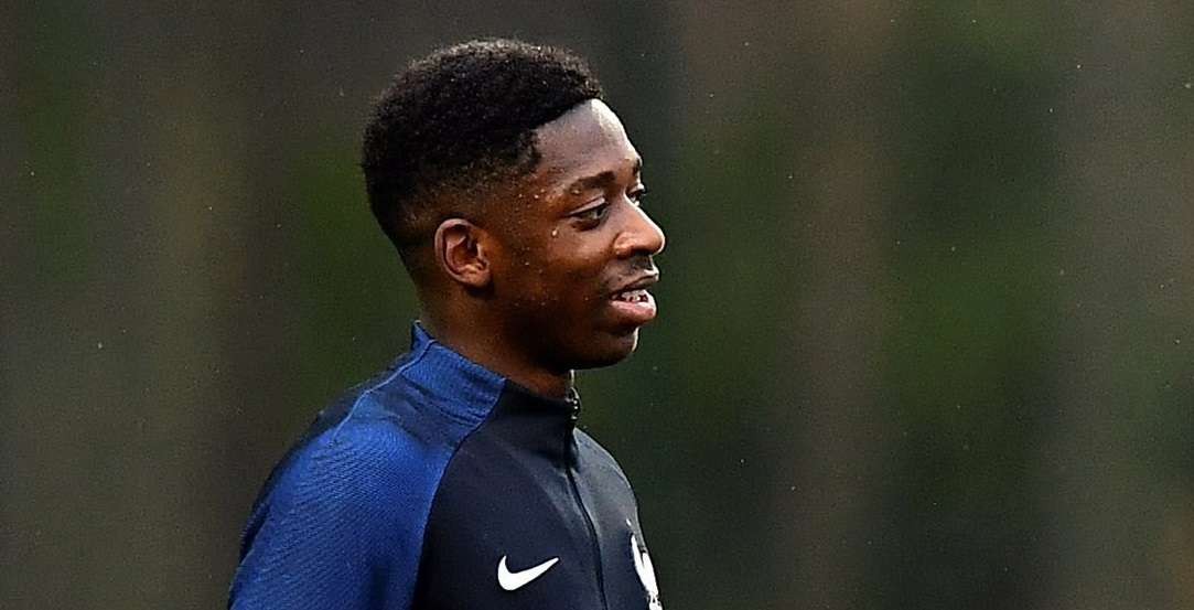 Ousmane Dembele akan dibekukan jika tak memperpanjang kontrak. (Foto: Twitter/@Dembouz)