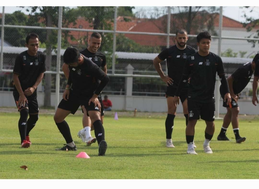 Persik gelar latihan jelang laga lawan PSIS Semarang nanti sore. (Foto: Istimewa)