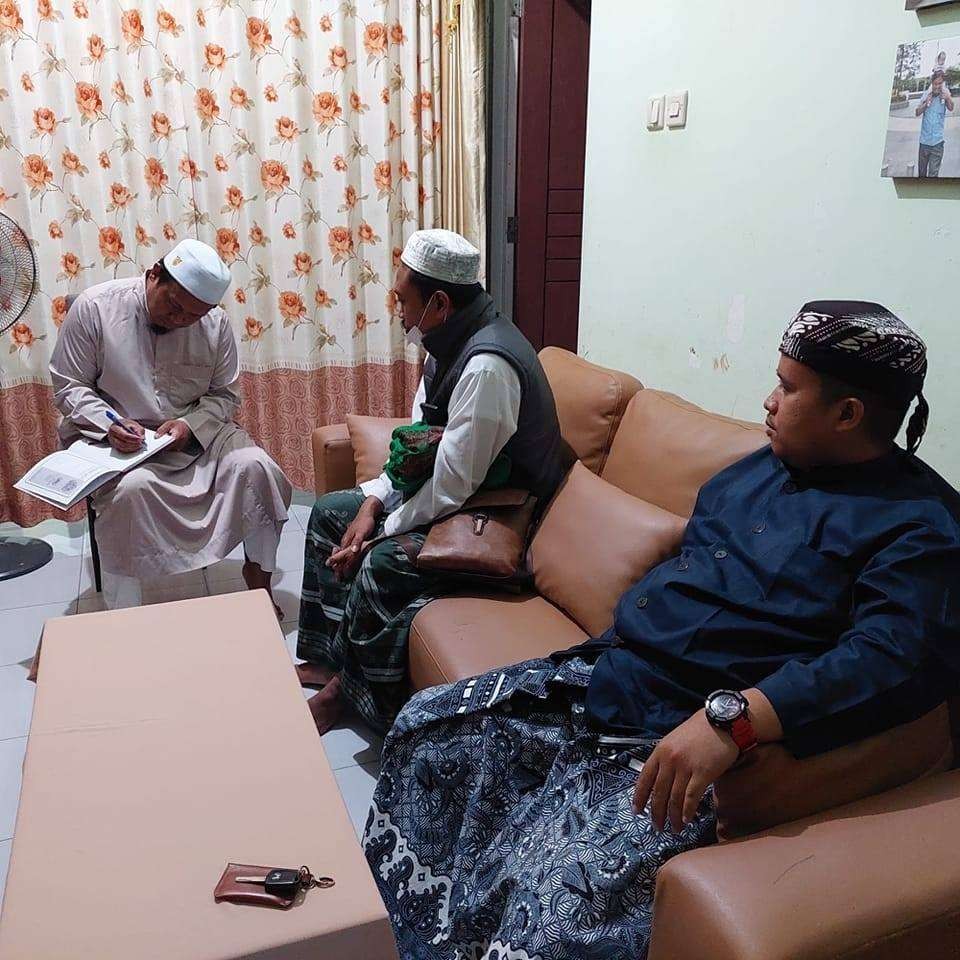 Ust Ma'ruf Khozin, bersama aktivis dakwah Islam lulusan Al-Azhar Mesir. (Foto: Istimewa)