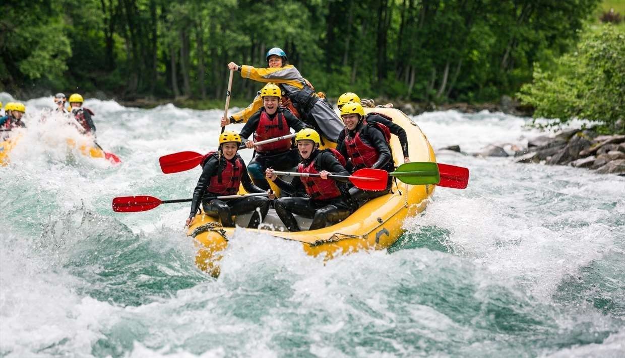 Ilustrasi arung jeram. (Foto: Istimewa)