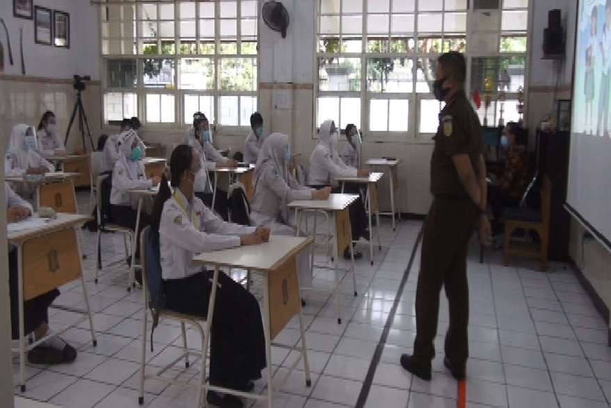 Ilustrasi sekolah di SMPN 1 Surabaya. (Foto: Fariz Yarbo/Ngopibareng.id)