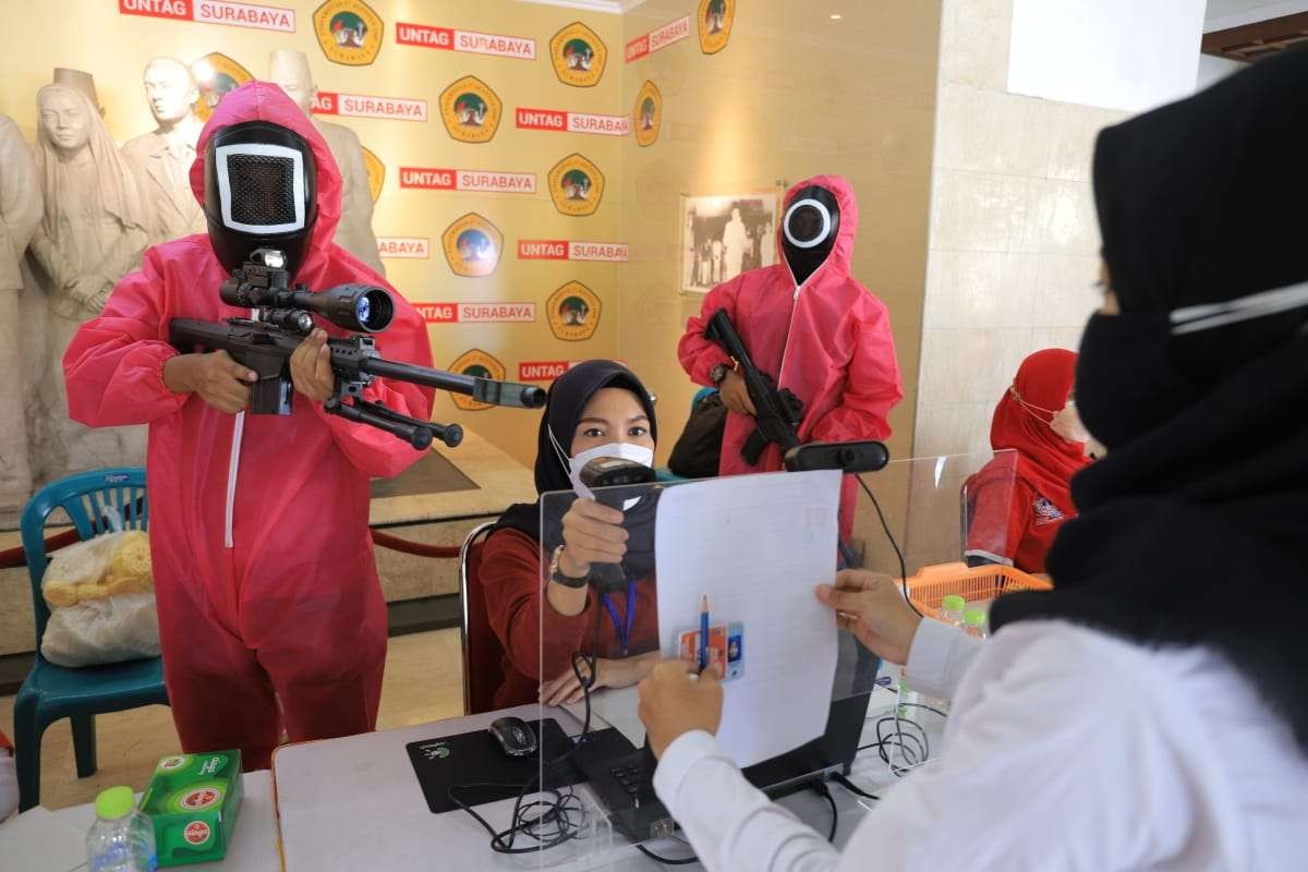 Tes Kemenkumham Jatim "diserang" pasukan Squid Game. (Foto: Dok. Kemenkumham Jatim)