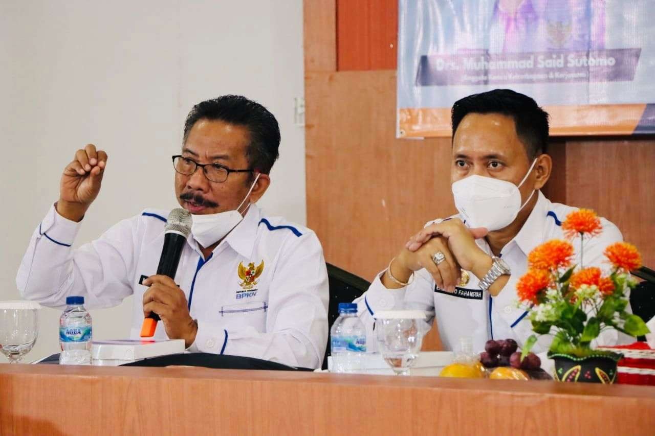 Komisioner BPKN RI, Said Sutomo (kiri). (Foto: Istimewa)