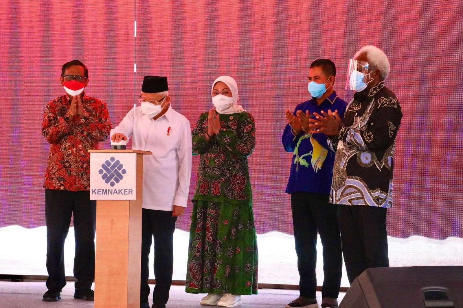 Wakil Presiden RI, K.H. Ma'ruf Amin, meresmikan pembangunan Balai Latihan Kerja (BLK) Komunitas di Papua dan Papua Barat, Sabtu 16 Oktober 2021. (Foto: Istimewa)