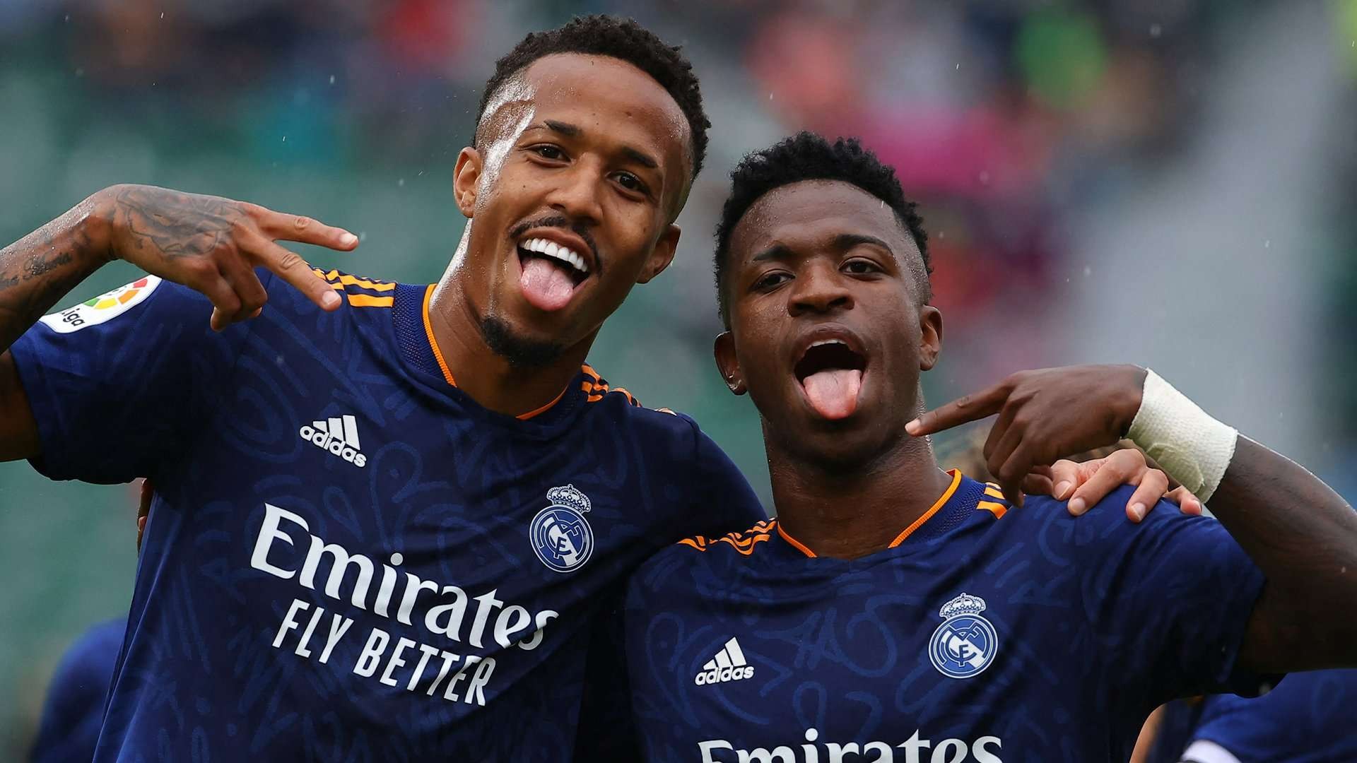 Rodrygo dan Vinicius merayakan kemenangan Madrid. (Foto: Twitter/@realmadrid)