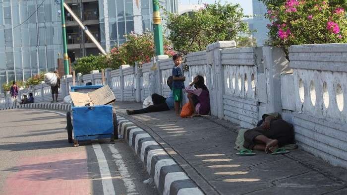 Ilustrasi pengemis di pinggir jalan. (Foto: Istimewa)