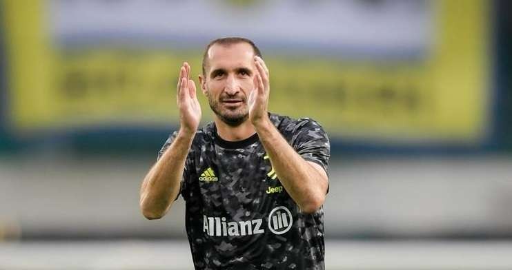 Giorgio Chiellini harus tampil solid agar Juventus tak kalah lagi. (Foto: Twitter/@juventusfc)