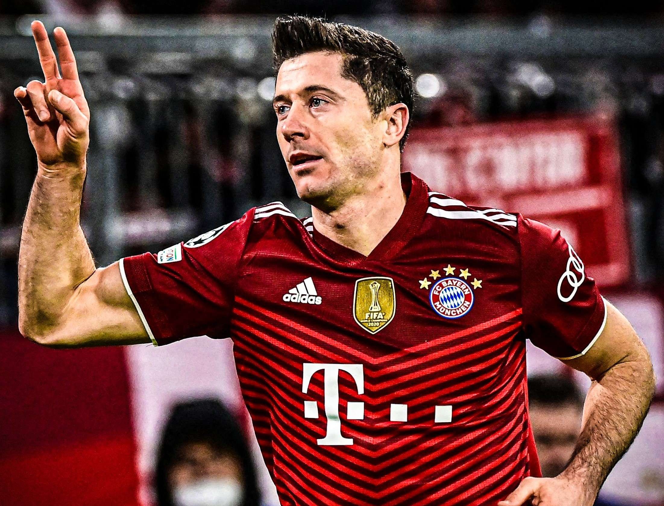 Robert Lewandowski mencetak hattrick saat Muenchen mencukur Benfica 5-2.(Foto: AP)