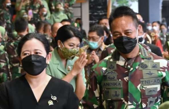 Puan Maharani bersama Calon Panglima TNI pilihan Jokowi (foto: istimewa