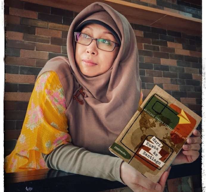 Endang P. Uban salah satu penulis buku kumpulan cerpen berjudul "DARI HUMBA KE SANTIAGO". (Foto: istimewa)