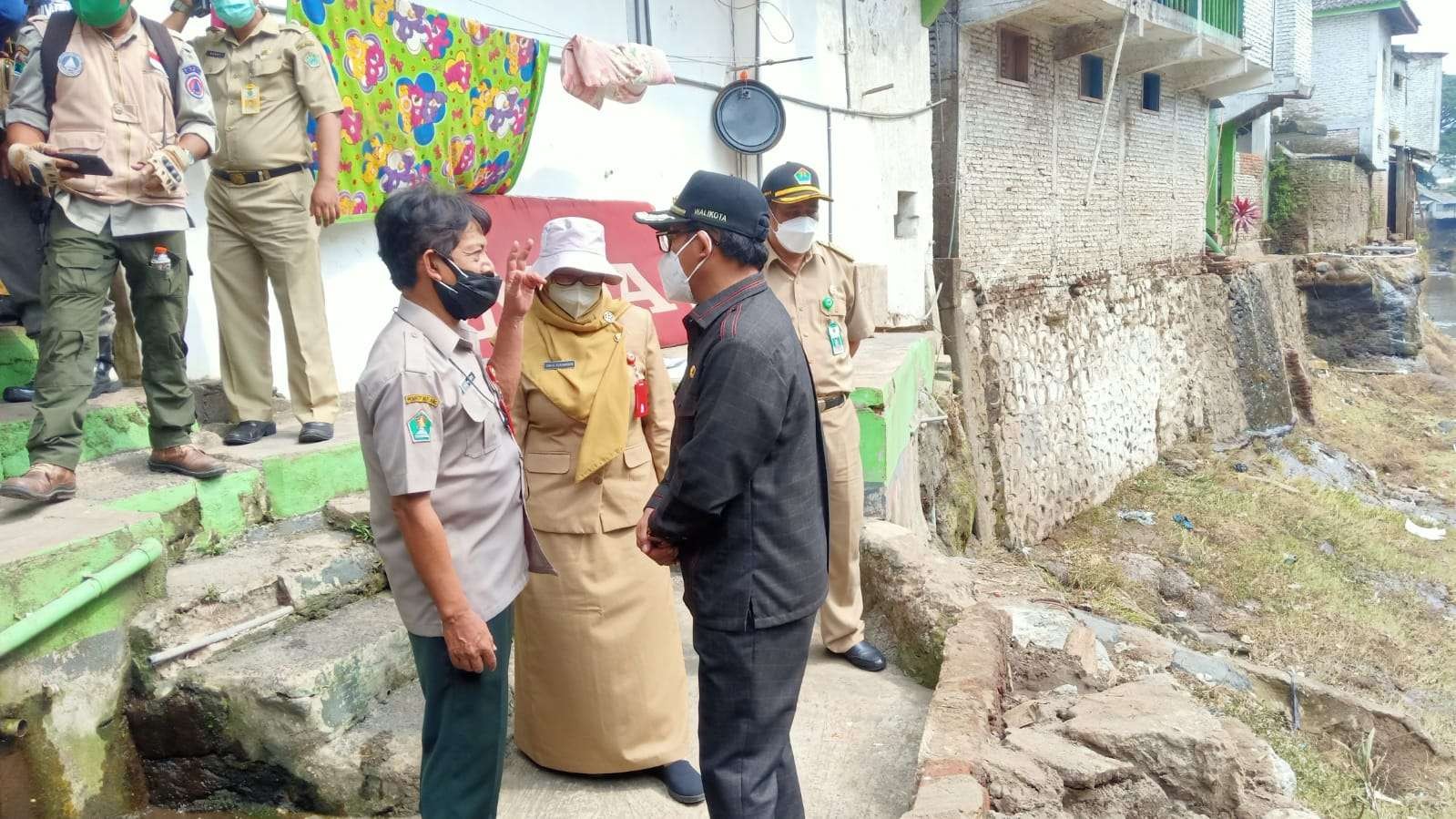 Banjir Kota Malang Pemkot Kesulitan Relokasi Pemukim Das Brantas