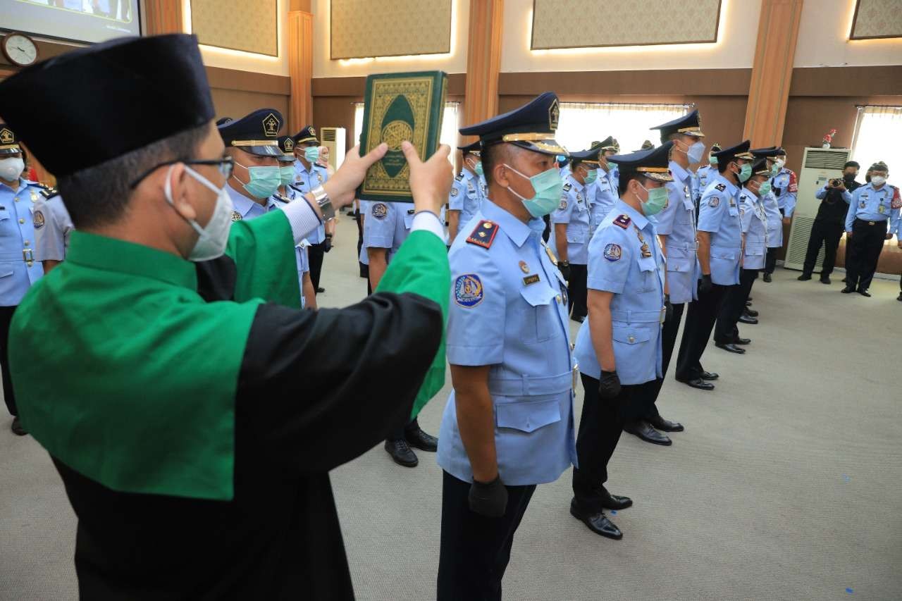 Pelantikan 3 kepala imigrasi baru di Jatim. (Foto: Humas Kemenkumham Jatim)