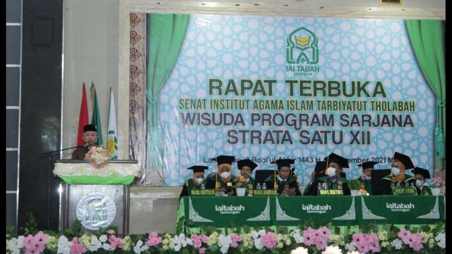 Sekjen Kemenag Nizar Ali saat memberikan Orasi Ilmiah di IAI Tabah, Lamongan, Jawa Timur. (Foto: Kemeng)