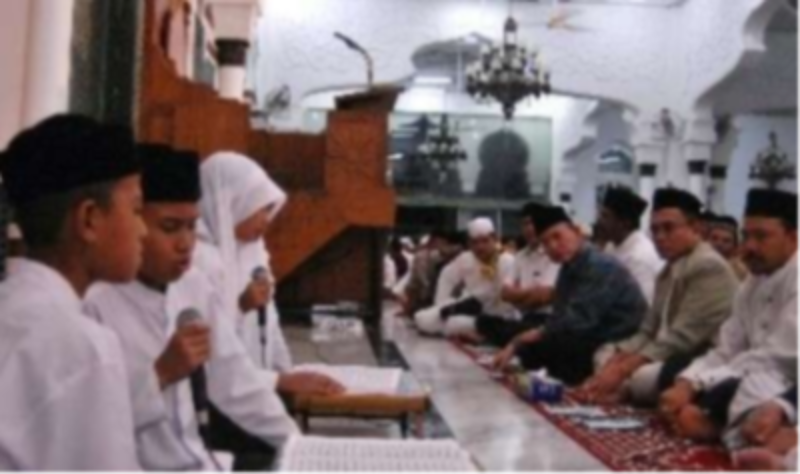 Akhlak mulia lebih diutamakan dalam Islam. (Foto: Istimewa)