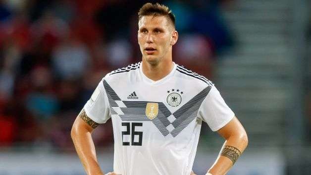 Niklas Sule positif Covid-19. Dia batal membela timnas Jerman karena dikarantina. (Foto: Istimewa)